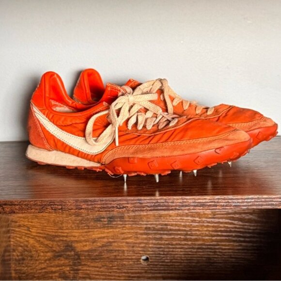 Vintage Nike Universe Late 1970s/Early 80s MadeIn USA Orange With Spikes Size 5 - Picture 1 of 16